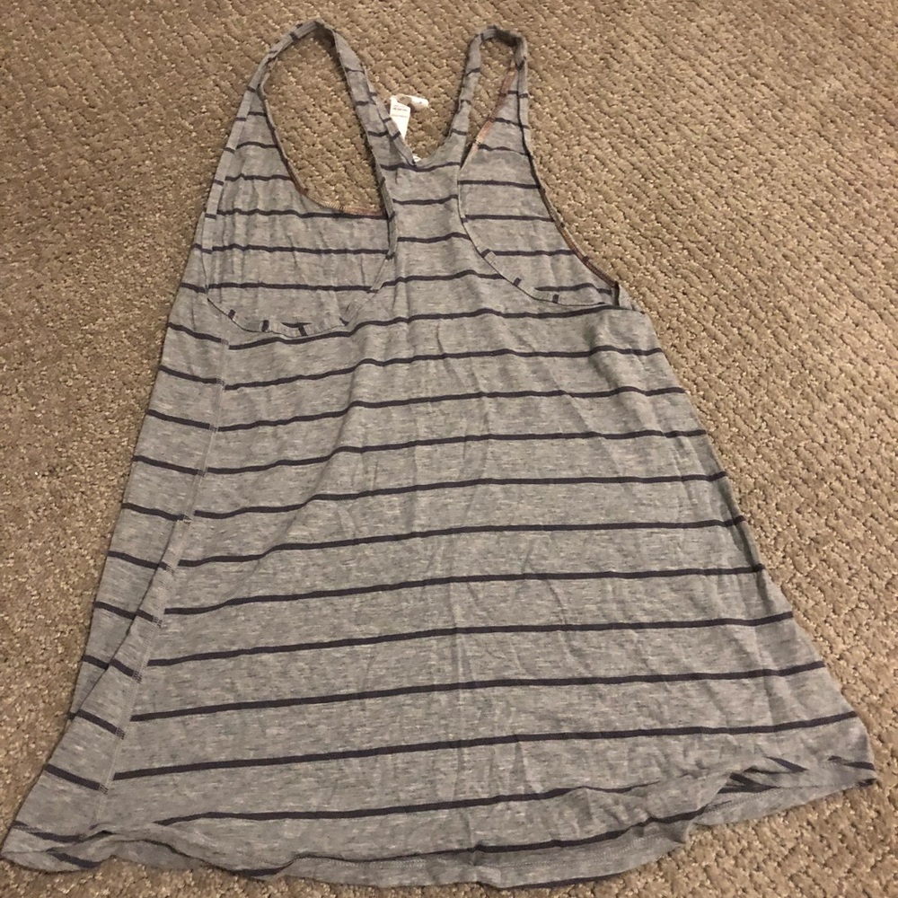 Lululemon Gray Black Stripe Tank 4